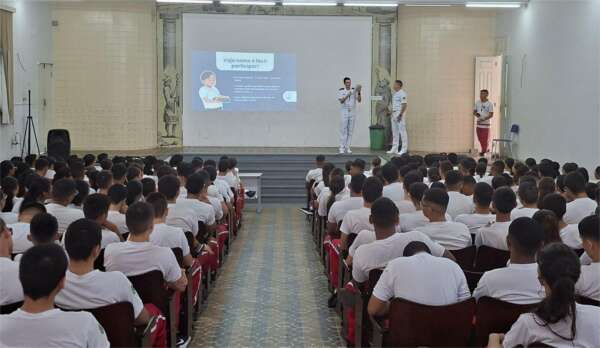 CMCB Recebe Marinha do Brasil para Concurso 'Cisne Branco'