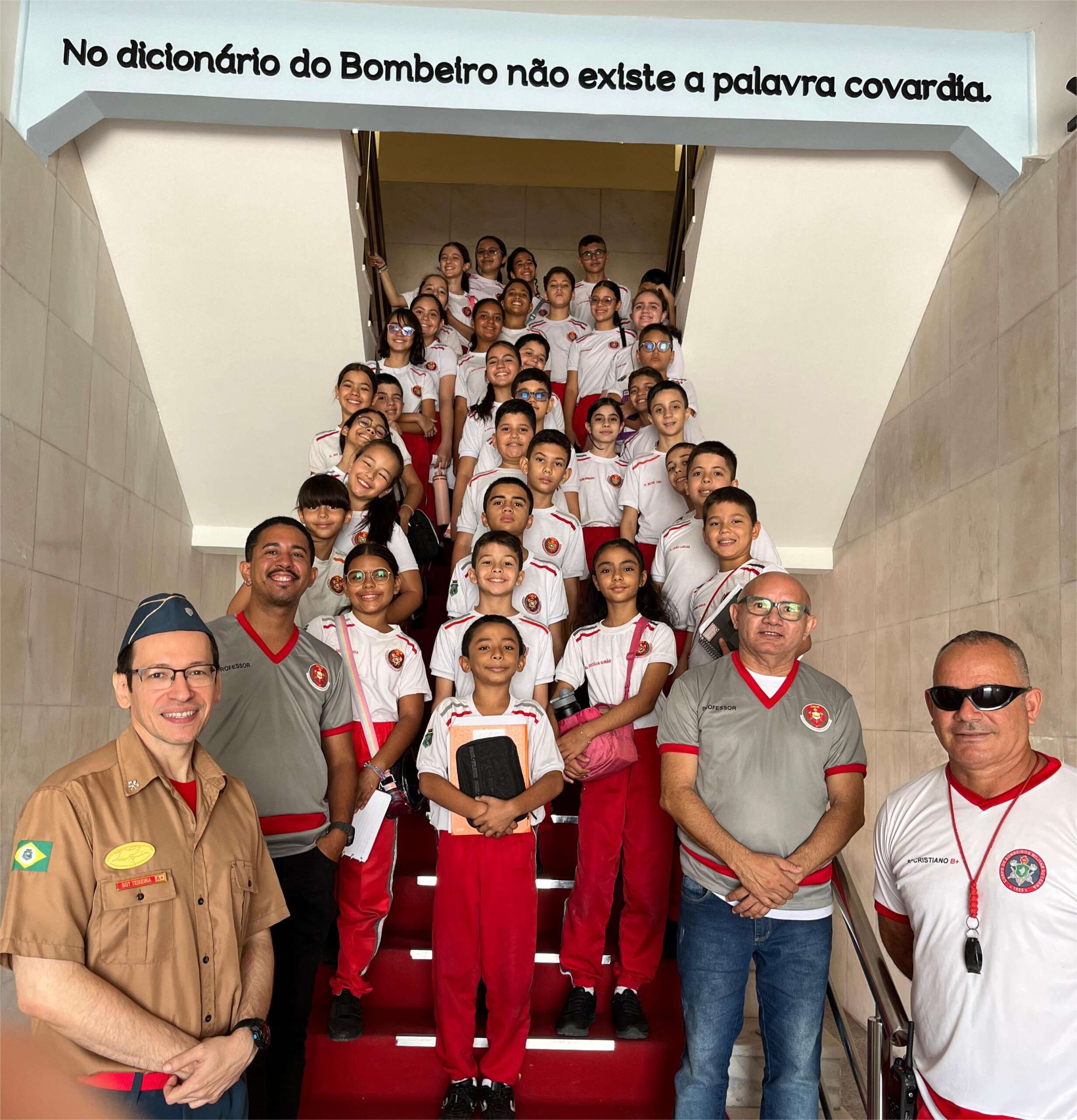 Alunos do CMCB visitam o Museu do Corpo de Bombeiros